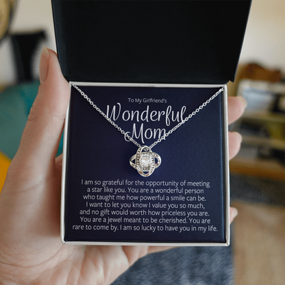 To My Girlfriend's Wonderful Mom - Love Knot Necklace